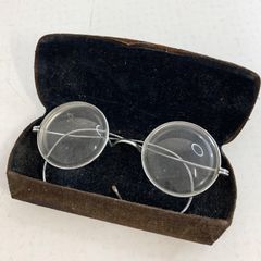 Item thumbnail for item 5b07e23d-e3ea-4ade-8748-6fc5d81ef5ea