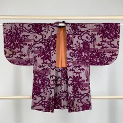 たんす屋 TANSU-YA 中古 リユース羽織 ヴィンテージ羽織 赤紫色 カジュアル 銘仙調 橘 瑞雲 袷 絹 未洗い 【身丈】88cm【裄丈】62cm MS3727