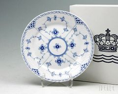 未使用ヴィンテージ ブルーフルーテッドフルレースプレート - メルカリ