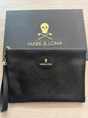 2025年最新】MARK&LONA クラッチバッグの人気アイテム - メルカリ