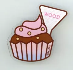 【中古】バッジ・ピンズ(男性) ウジ アクリルバッジ 「SEVENTEEN CAFE」