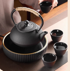 大容量1800ml  鉄器 急須 おしゃれ 鉄瓶 やかん 直火 ティーポット  鉄製 茶器 茶道具