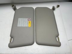 【純正パーツ】　マツダ　AZワゴン　MJ23S　サンバイザー　左右セット　室内用　日除け　中古品　※スズキ　ワゴンR（MH23S）と共通　多少汚れあり
