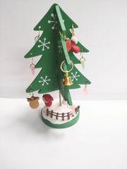 クリスマスツリー　グリーン