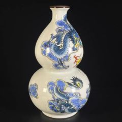 青磁 蓮池の浮彫り 花瓶 花器 装飾品 工芸品 美術品 置物 清光緒青花纏枝蓮紋壺 景徳鎮 陶磁器 装飾品 現代工芸品 美術品
