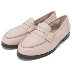 美品 MANOLO BLAHNIK マノロブラニク レザー ローファー シューズ 靴 ローヒール コイン ファー おしゃれ シンプル きれいめ 大人女子 ブランド 上品 フェミニン エレガント オフィスカジュアル【レディース】のサムネイル