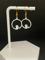 ホワイト　ミニマリスト　かわいい　ネコピアス