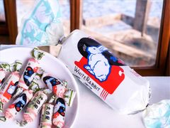 【2点セット】ココナッツ味 大白兎ミルクキャンディー 39g キャンデー型ラッピング　WHITE RABBIT　懐かしい　麦芽糖　ヌガー