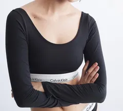Calvin Klein カルバンクライン　長袖　ロングスリーブ  黒色 Mサイズ