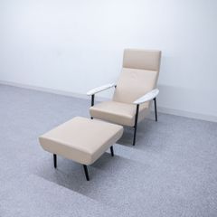 【展示品】HORIZON ホライゾン ERNEST エルネスト ラウンジ アーム チェア オットマン付き レザー アイボリー 定価72万