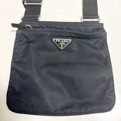 【送料無料】PRADA/プラダ/ショルダーバッグ/ポシェット/ナイロン/ロゴプレート/ブラック/中古品