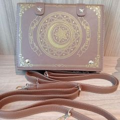 【新品未使用】魔導書　ブラウン　ショルダーバッグ　辞書型　魔法バッグ　人気