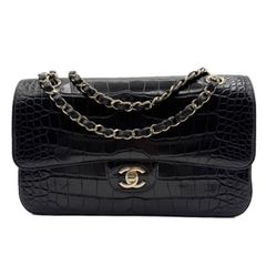 シャネル(CHANEL)  マトラッセ25 チェーンショルダー  黒 クロコダイル ゴールド金具 A01113 16番 中古 レディース ショルダーバッグ