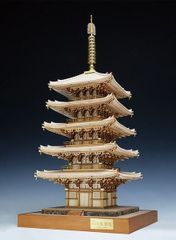 翡翠製 五重塔置物 高さ約97cm - メルカリ