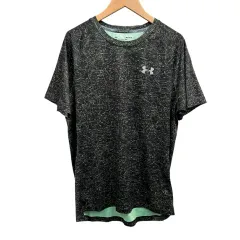 アンダーアーマー UNDER ARMOUR ヒートギア Tシャツ 総柄 半袖カットソー ワンポイントロゴ ブラック MD Mサイズ相当
