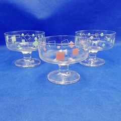 サンデーカップ　アイスクリームカップ　デザートカップ　２色　２種類　３個セット　新品未使用