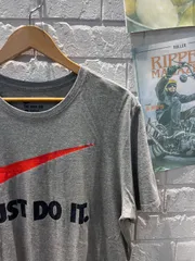 古着　L　半袖　Tシャツ　NIKE　ナイキ　グレー　theniketee