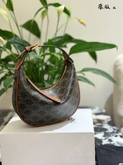 【新品】COACH バッグに付けられるコインケース 本日限定特価】コーチ レディース コインケース&マージャン