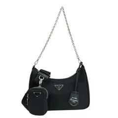 プラダ Re-Edition ショルダーバッグ ナイロン 1BH204 ブラック レディース  PRADA  中古 プラダ