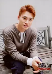 【中古】生写真(ジャニーズ) Kis-My-Ft2/二階堂高嗣/膝上・座り・衣装グレー.白・両手重ね/「Kis-My-Ft2 LIVE TOUR 2018 YOU＆ME Extra Yummy!!」オリジナルフォト