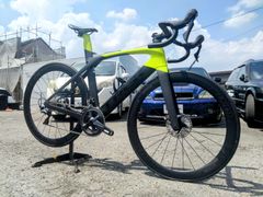 送料込み】Reevo スポークレス ハブレス E-bike - メルカリ