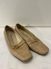 ⭐️未使用品⭐️　サルヴァトーレフェラガモ　ヴァラ　バレリーナシューズ　ベージュ サルバトーレフェラガモ Salvatore Ferragamo バレエシューズ