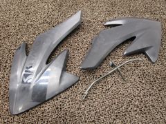 XR100モタード シュラウド 左右 ▲A2968！HD13 ホンダ 【 HC07E 】 キャブ車