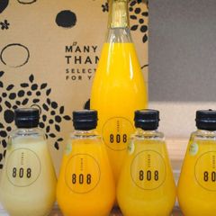 【愛媛の柑橘ジュース6本セット】愛媛の柑橘をジュースで味わえます。贅沢使用の100％ジュースは大瓶の温州みかんジュース1本720ml・小瓶4本×200mlセット