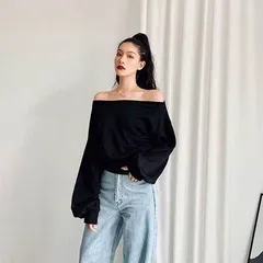 トップス Tシャツ カットソー リブ オフショル ミディアム丈 袖あり 長袖 ボリューム袖 フレア セミフレア 細身 ラウンドネック ストレート ワイド Aライン Iライン マーメイド 切り替えデザイン スマート かわいい 大人可愛い きれいめ シンプル カジ