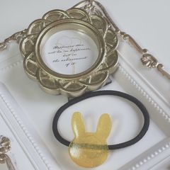 ヘアゴム　うさぎ　ハンドメイド