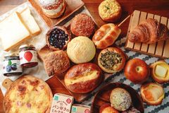 サンジュリアンの心ほっこりパンセット（21個入り）詰め合わせ