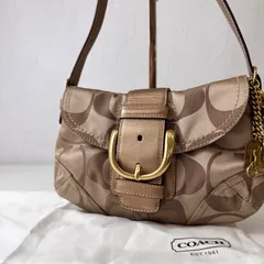 ✨Bランク　 COACH　ソーホー　ワンショルダーバッグ　シグネチャー　キャンバス　レザー　ゴールド　ブラウン　肩掛け　馬車金具　１３０４２　　「14EL」