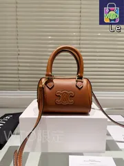 【今日特価】Celine セリーヌ ピローバッグ（Pillow Bag）-WTO輸入