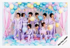 【中古】生写真(ジャニーズ) Hey! Say! JUMP/集合(9人)/横型・全身・衣装紫・白・知念と有岡と山田座り・風船・伊野尾左向き・有岡右向き/公式生写真