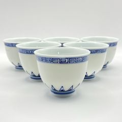 煎茶茶碗 染付 雷文 ６客　加藤和峰　紙箱入　煎茶道具　茶器　陶磁器　未使用