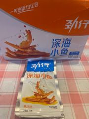 劲仔深海小鱼 酱汁味 12g/袋 20ケ入り