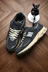 2024年最新】New BALANCE 2002 25cmの人気アイテム - メルカリ