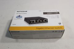 ETGEAR アンマネージスイッチングハブ 5ポート 卓上型コンパクト ギガビット 静音ファンレス 省電力設計 GS305
