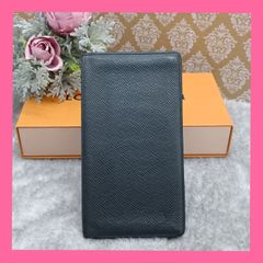 Louis Vuitton タイガ ポルト14 カルトクレディ エピセア - メルカリ