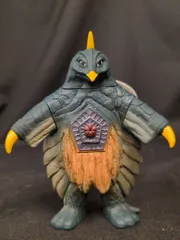 Amazon.co.jp: [バンダイ(BANDAI)] ウルトラ怪獣シリーズ 223