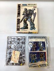 超時空要寒　マクロス　重曹砲撃型　デストロイド　トマホーク　1/72スケール【中古品】