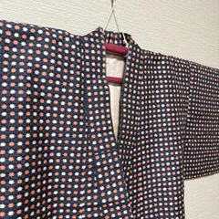 【き659】アンティーク着物 紺地格子柄 小紋 裏地ピンク ヴィンテージ リメイク素材にも