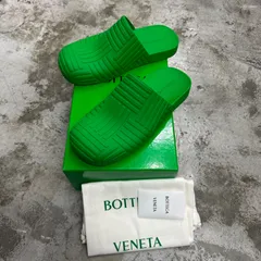 極美品☆ボッテガヴェネタラバーサンダルグリーンサイズ39 ユニセックス