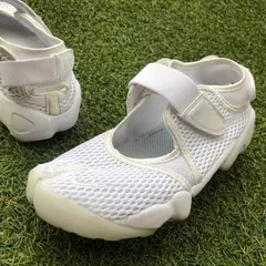 nike エアリフト 24の検索結果 - メルカリ nike エアリフト 24の検索結果 - メルカリ