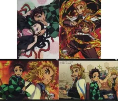 【中古】クリアファイル F.集合 A4雑誌イラストレイヤードクリアファイルセット(4枚組み) 「劇場版 鬼滅の刃 無限列車編」 劇場物販グッズ