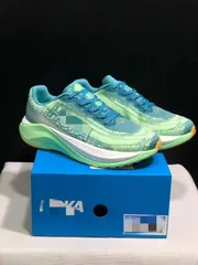 新品 ホカ オネオネ マッハ X HOKA ONE ONE ロード・マラソン Mach X ランニングシューズ 男女兼用 22cm~29cm サイズがそろっていのサムネイル