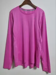 L ) NIKE(ナイキ) ランニング ピンク 機能性 長袖Tシャツ
