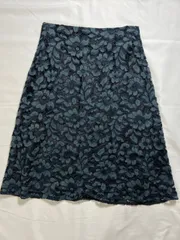 【212547】ZARA WOMAN ザラウーマン  総柄レース　花柄刺繍　膝丈スカート　US：XS  ・ ネイビー