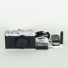 [良品｜シャッター数6,264回｜純正サムレスト、外付けグリップ付] FUJIFILM X-E4 [ボディ シルバー] / 富士フイルムXマウント