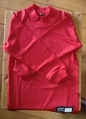 アシックスJr用アンダーシャツ・ハイネック長袖　レッド